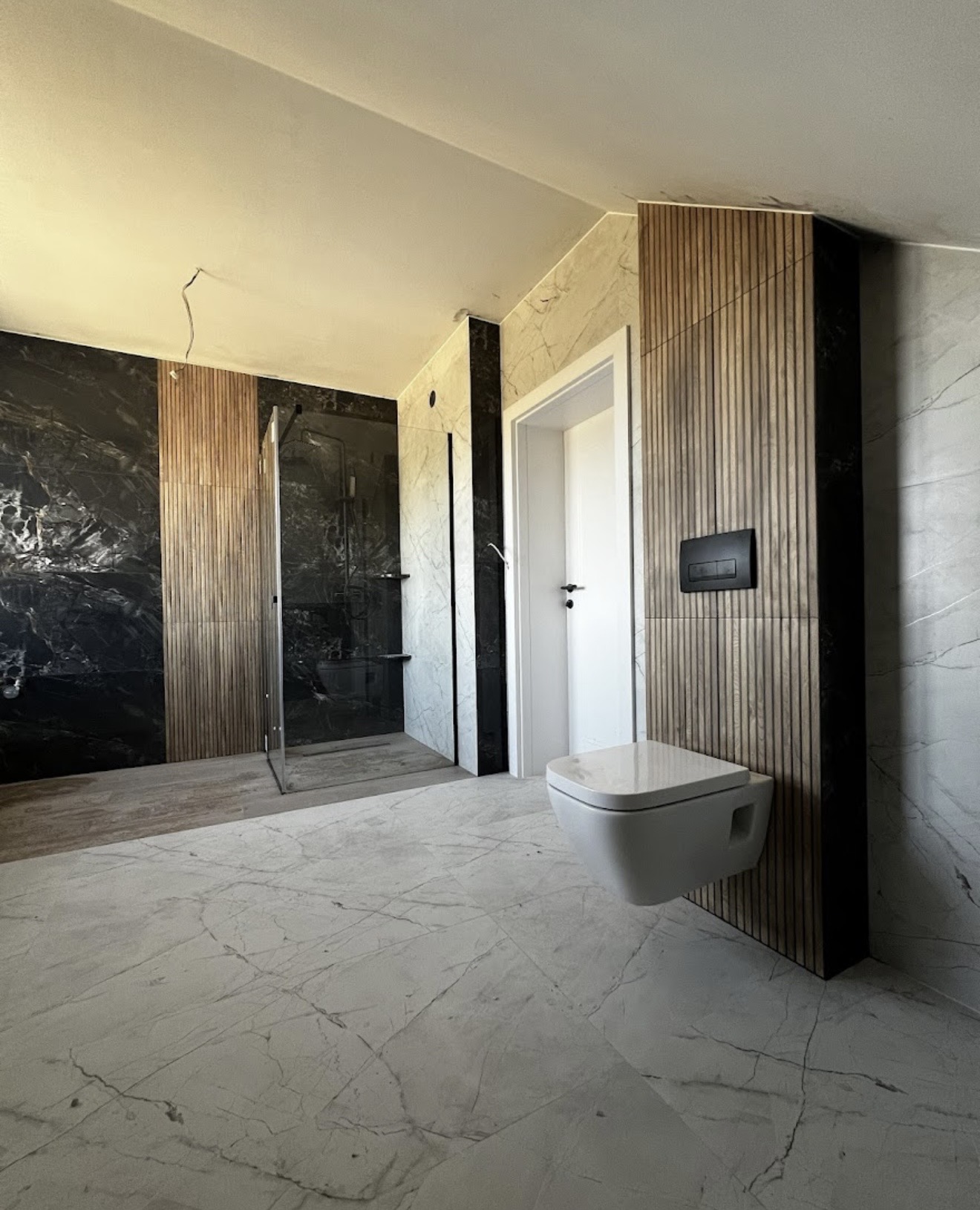 Realizacja łazienka drewno